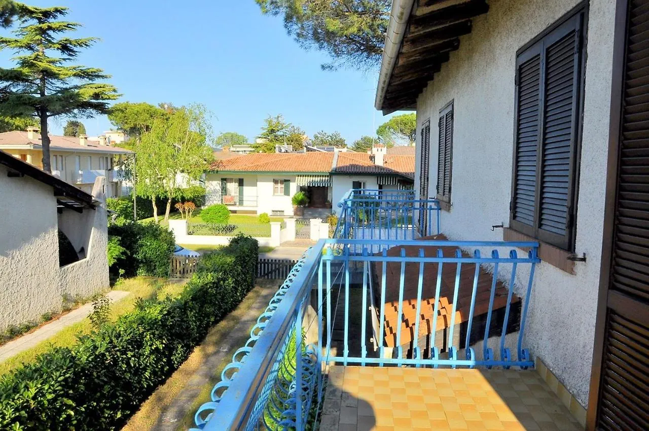 Apartment Near The Beach For 7 Guests - Beahost Bibione 0*,